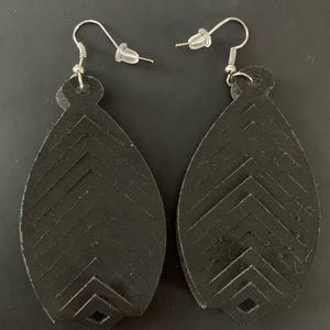Leather earrings